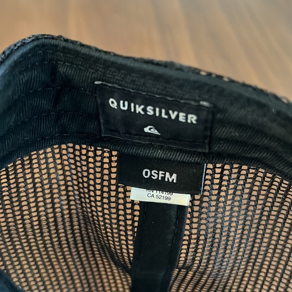 Quiksilver Aloha Hat - Picture 5 of 7